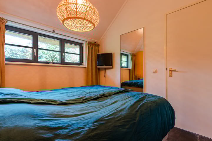 Foto 16 van Oorsprongweg 8-0003