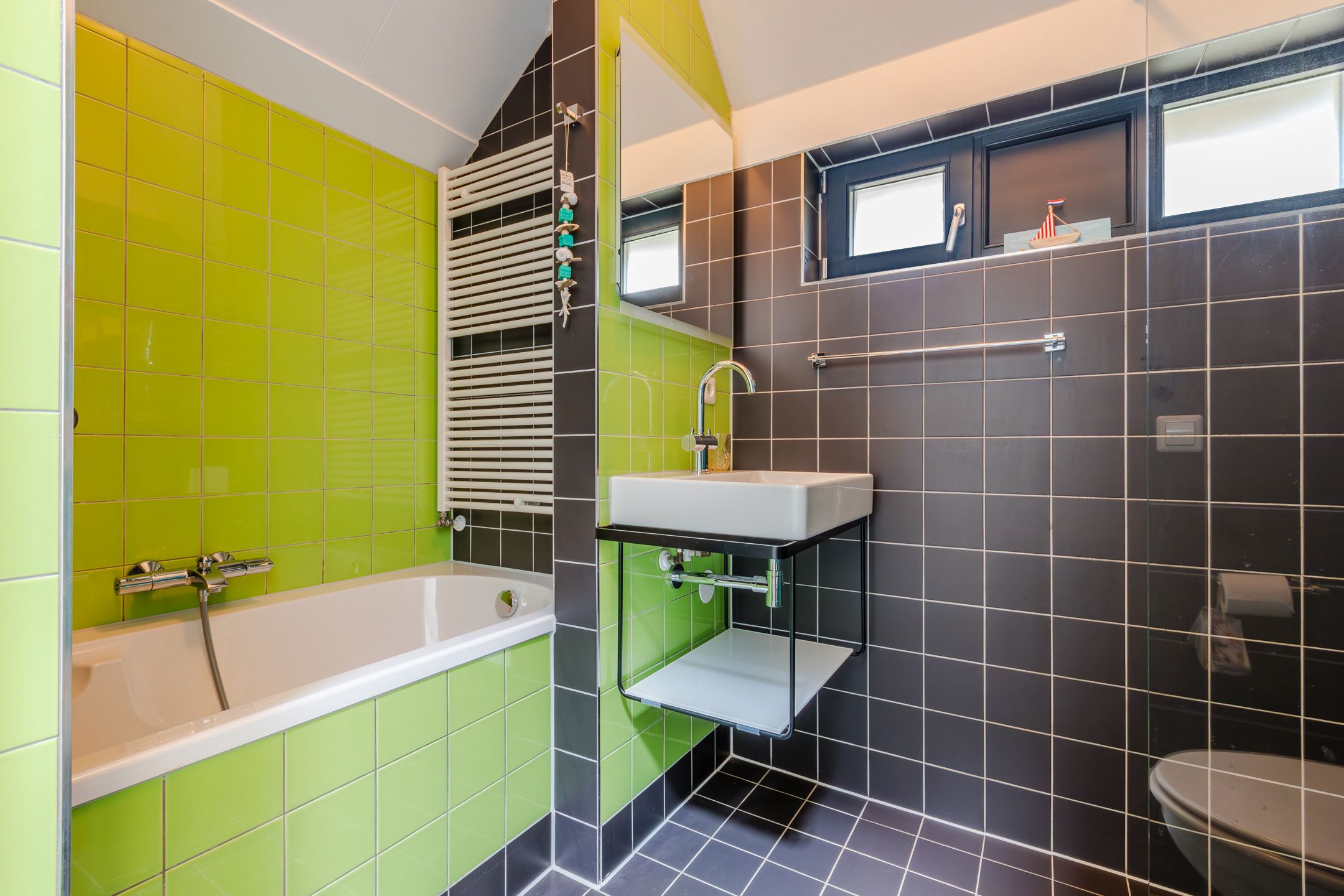 Foto 18 van Oorsprongweg 8-0003