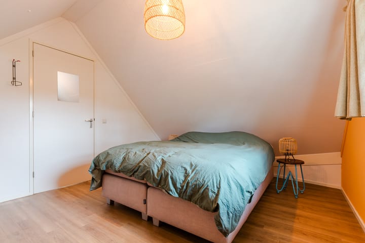 Foto 25 van Oorsprongweg 8-0003