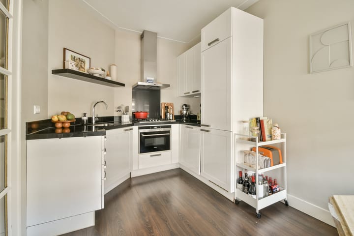 Foto 7 van Sassenheimstraat 61-2