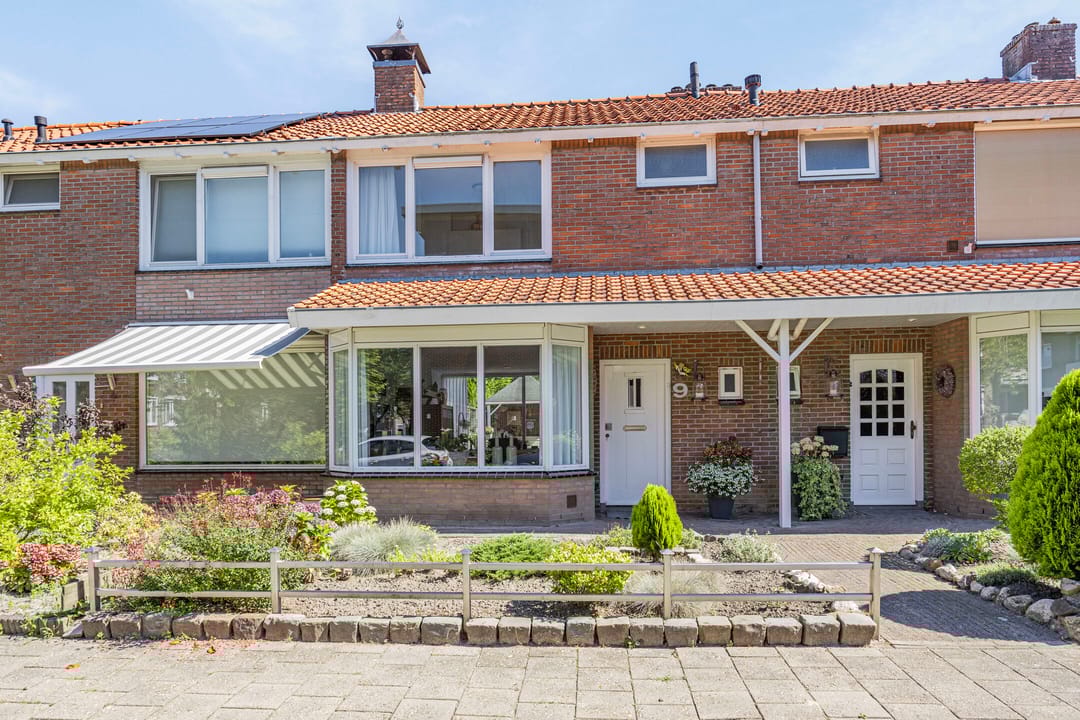 Photo 1 of Adriaan Brouwerstraat 9