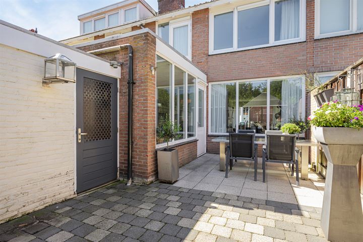 Bekijk foto 17 van Adriaan Brouwerstraat 9