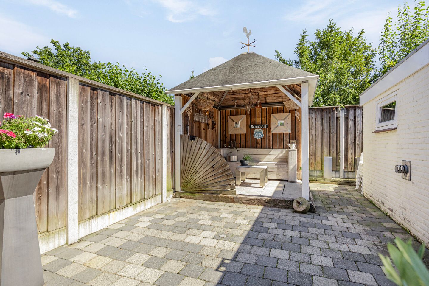 Photo 19 of Adriaan Brouwerstraat 9