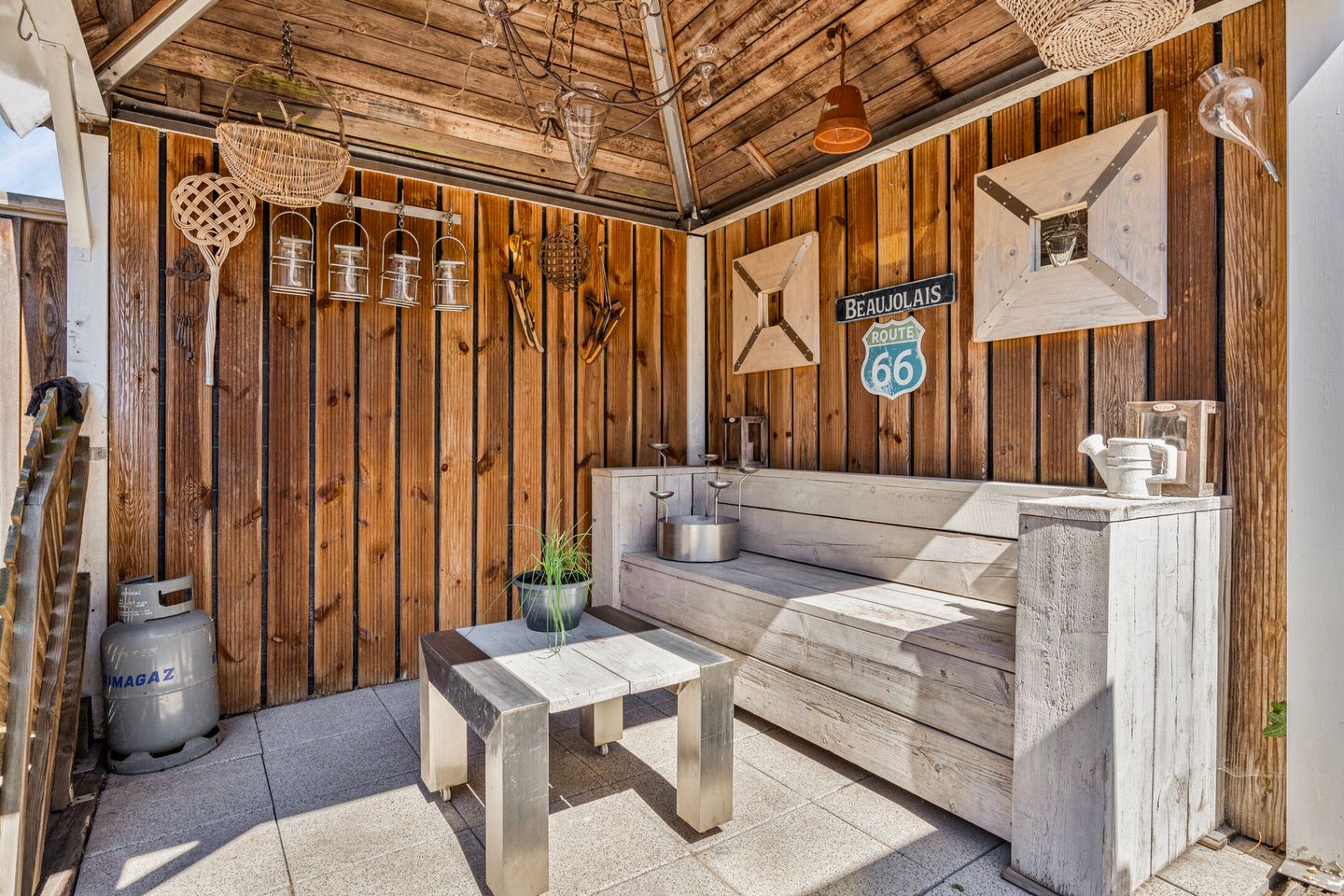 Photo 20 of Adriaan Brouwerstraat 9