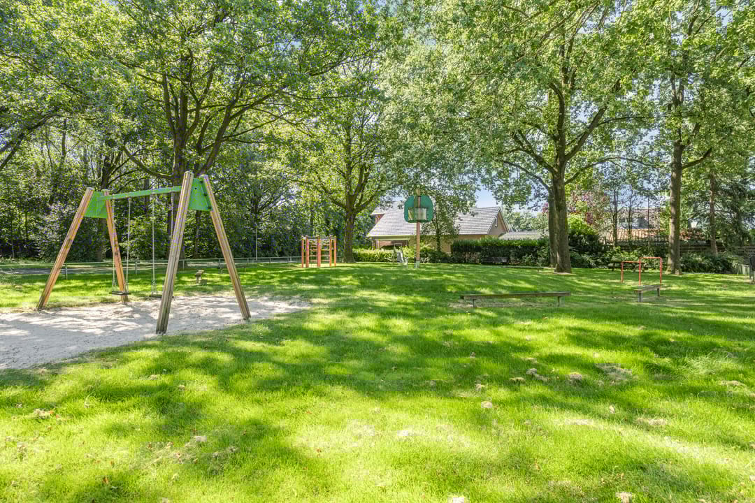 Photo 22 of Adriaan Brouwerstraat 9