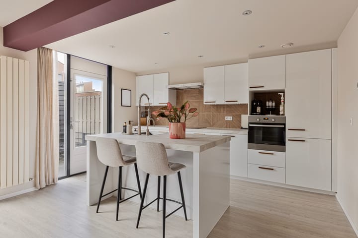 Foto 13 van Johann Knoopstraat 21