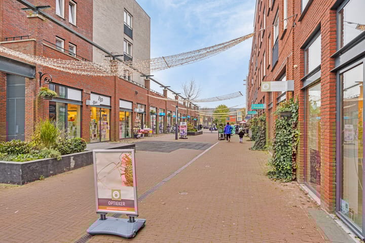 Foto 3 van Weegbree 95