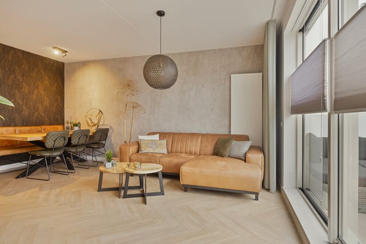 Foto 9 van Weegbree 95