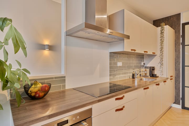 Foto 17 van Weegbree 95