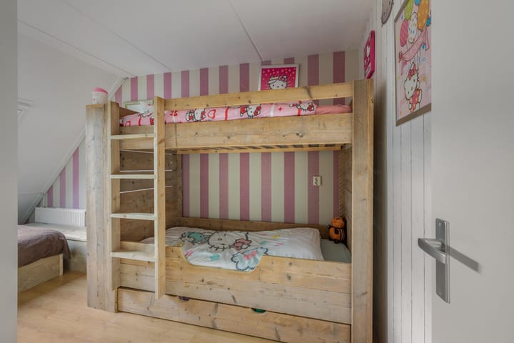 Foto 18 van Lien Gisolfland 49