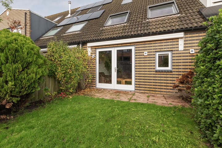 Foto 38 van Lien Gisolfland 49