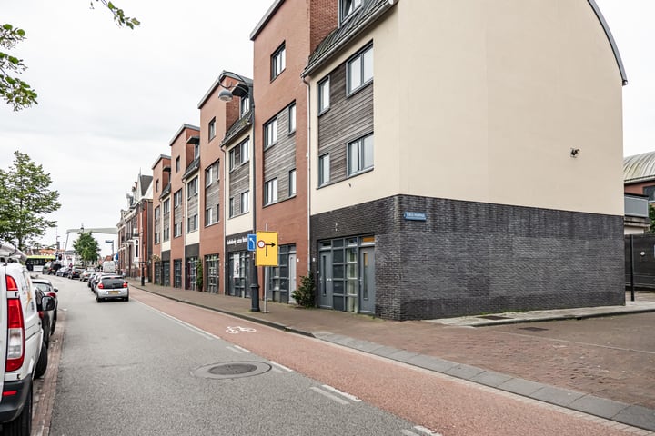 Bekijk foto 5 van Petrus Planciusstraat PP 66