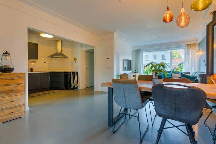 Photo 15 of Hert. Antoniestraat 5