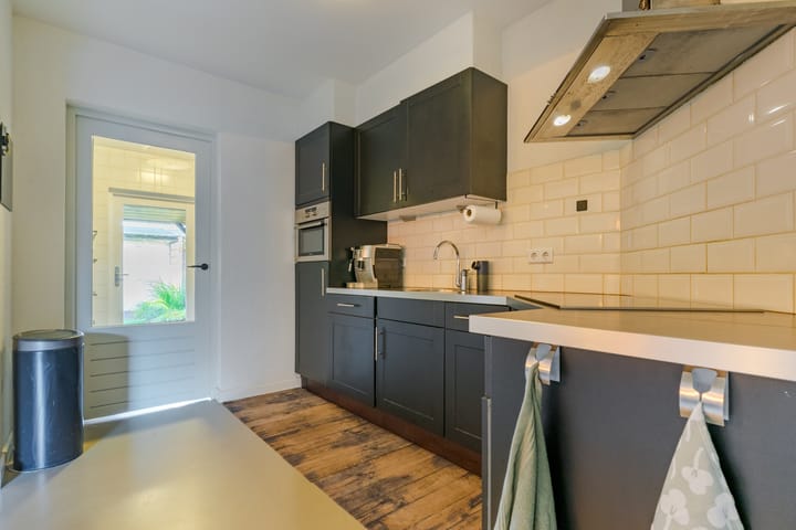 Photo 16 of Hert. Antoniestraat 5