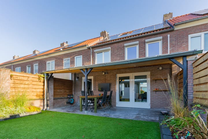 Photo 31 of Hert. Antoniestraat 5