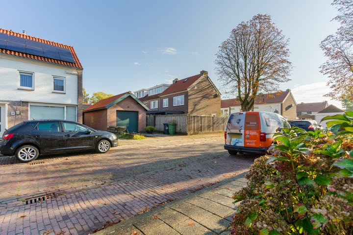 Photo 34 of Hert. Antoniestraat 5