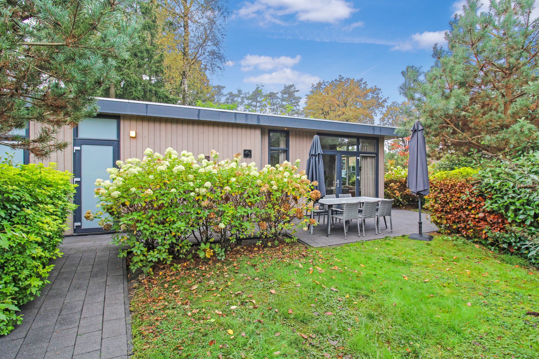 2-bedroom freehold villa in Lunteren — photo 3 of 5