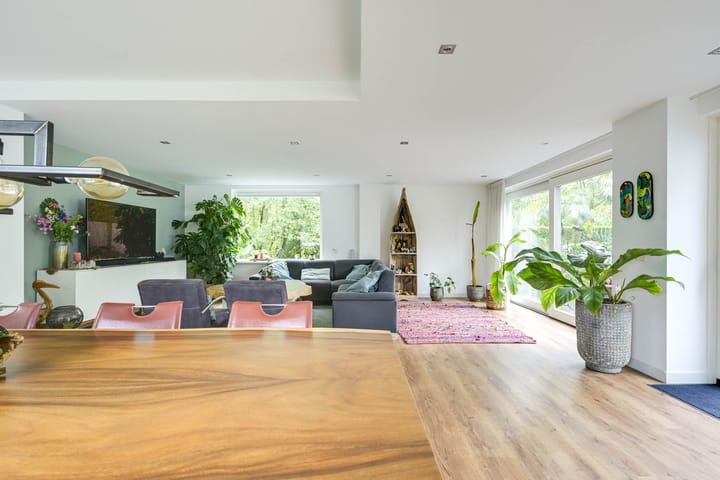 Foto 9 van Hoevenweg 10