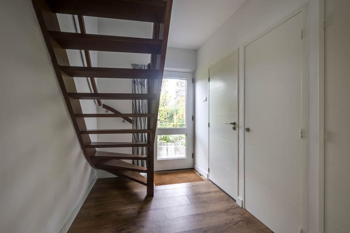 Foto 31 van Hoevenweg 10