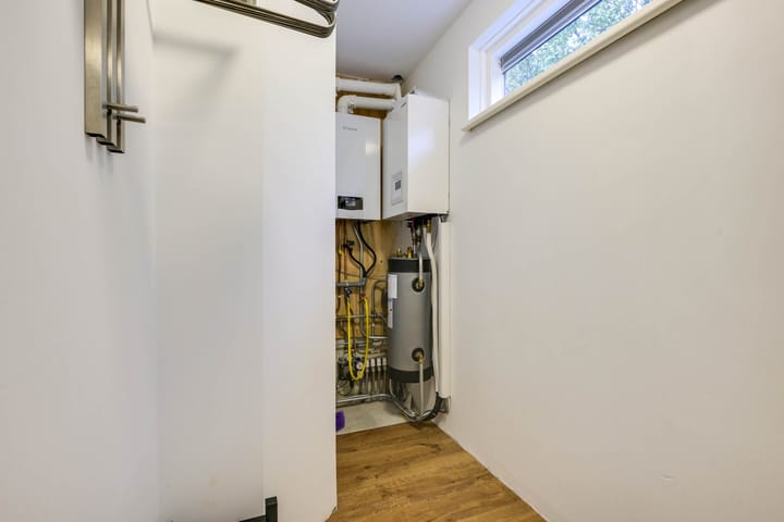 Foto 33 van Hoevenweg 10