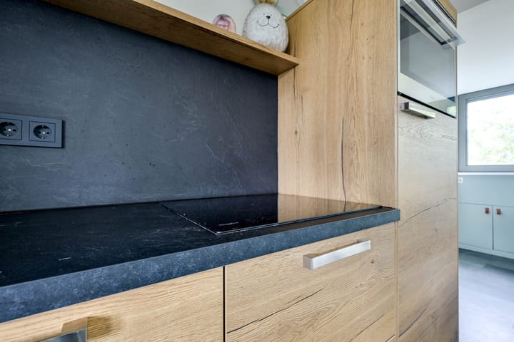 Foto 44 van Hoevenweg 10