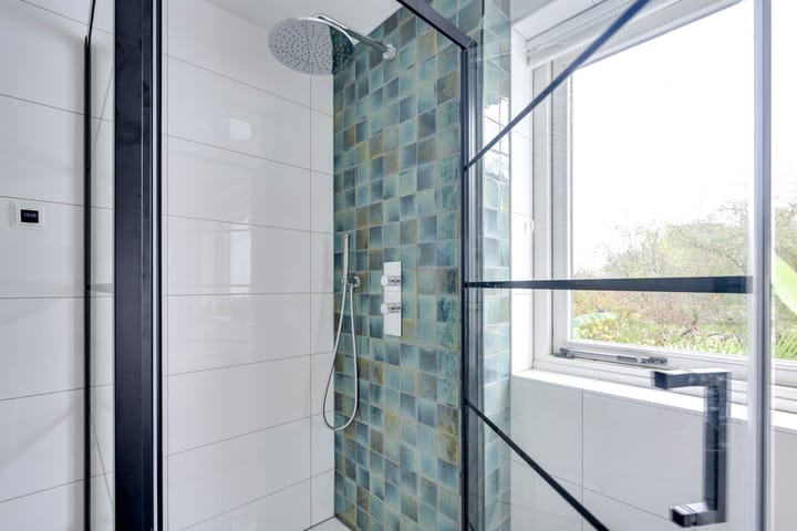 Foto 69 van Hoevenweg 10