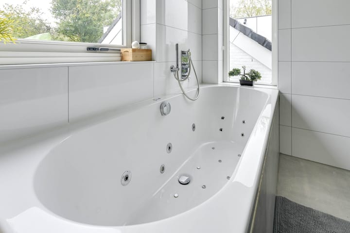 Foto 72 van Hoevenweg 10