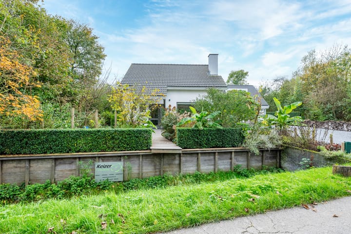 Foto 79 van Hoevenweg 10