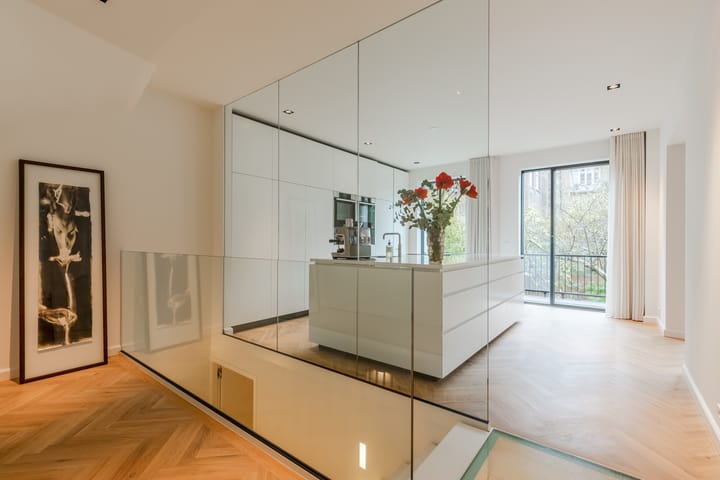 Foto 4 van Maarten Harpertszoon Trompstraat 31-H