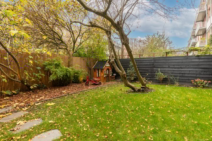 Photo 10 of Maarten Harpertszoon Trompstraat 31-H