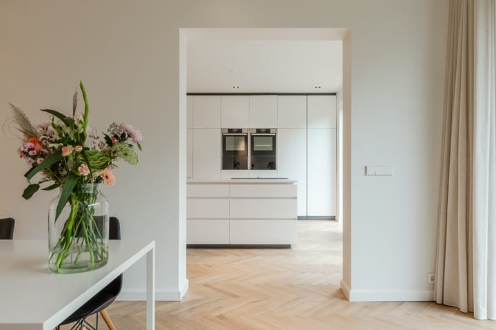 Photo 12 of Maarten Harpertszoon Trompstraat 31-H