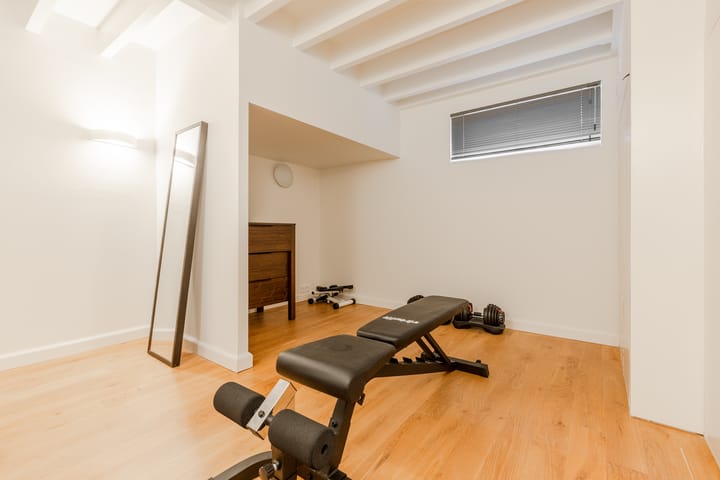 Photo 37 of Maarten Harpertszoon Trompstraat 31-H