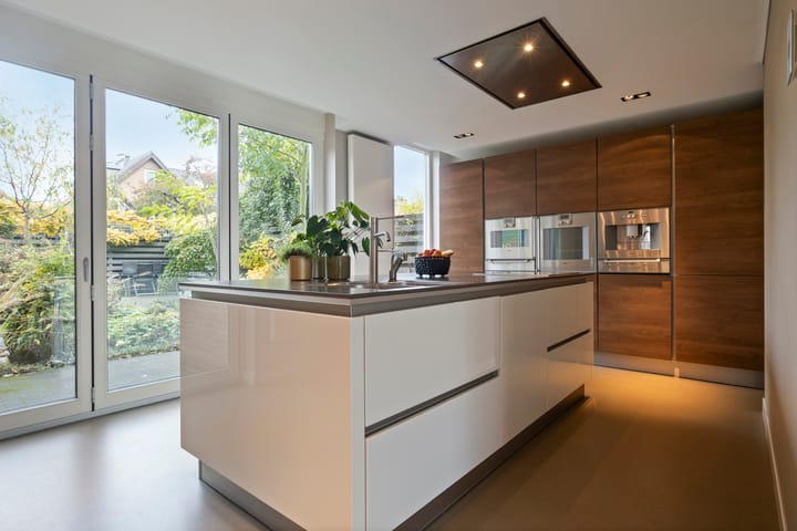 Foto 2 van Breehoven 15