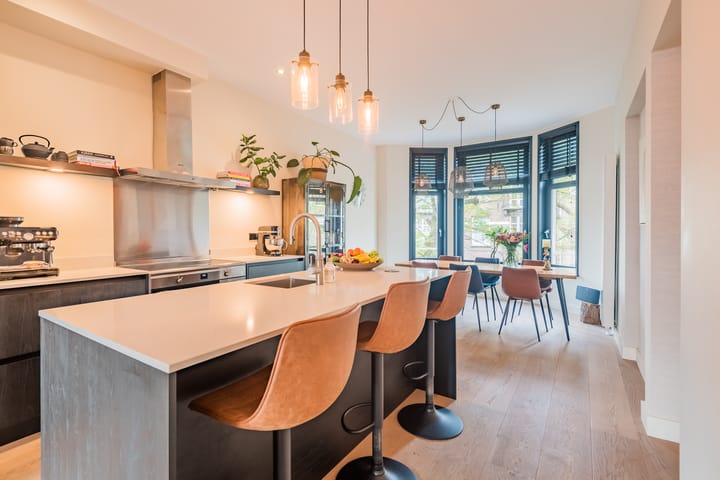 Foto 1 van Maarten Harpertszoon Trompstraat 29-2