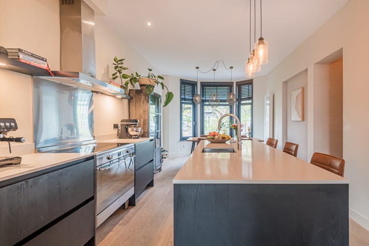 Foto 16 van Maarten Harpertszoon Trompstraat 29-2