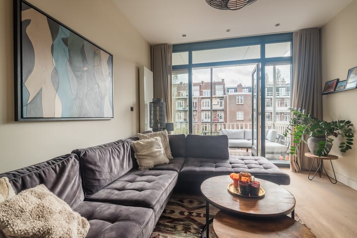 Foto 17 van Maarten Harpertszoon Trompstraat 29-2