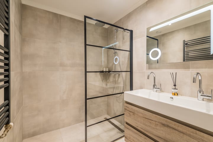 Foto 22 van Maarten Harpertszoon Trompstraat 29-2