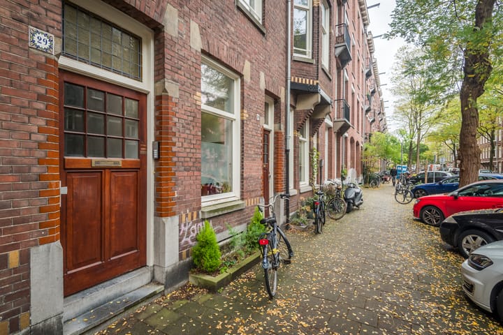 Foto 32 van Maarten Harpertszoon Trompstraat 29-2