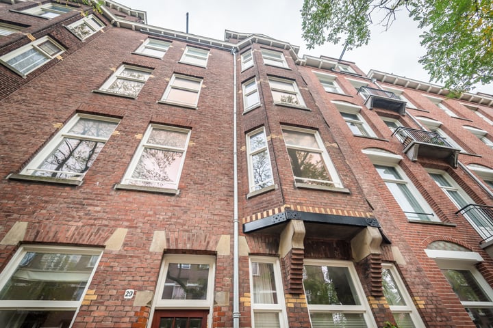 Bekijk foto 33 van Maarten Harpertszoon Trompstraat 29-2