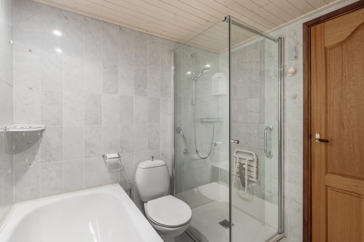 Foto 22 van Winkelwaard 211