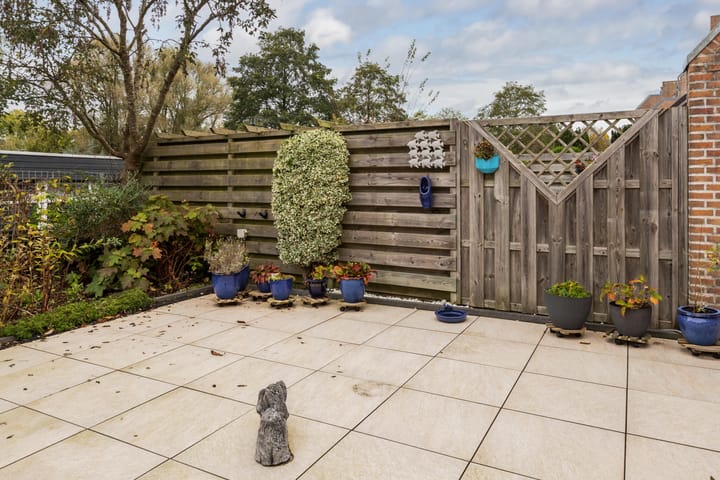 Foto 35 van Winkelwaard 211