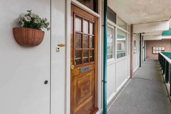 Foto 37 van Winkelwaard 211