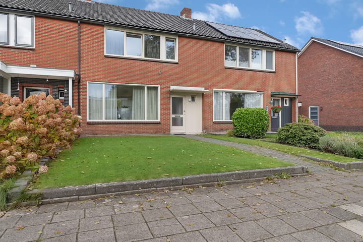 Foto 28 van van Alphenstraat 7