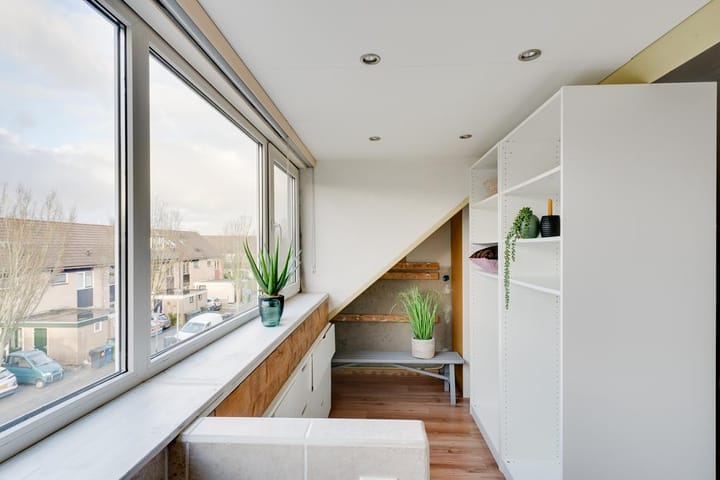 Photo 38 of Tirolstraat 128