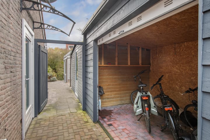 Photo 62 of Tirolstraat 128