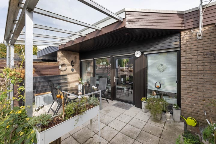 Foto 21 van Carl-Orff-Straße 1