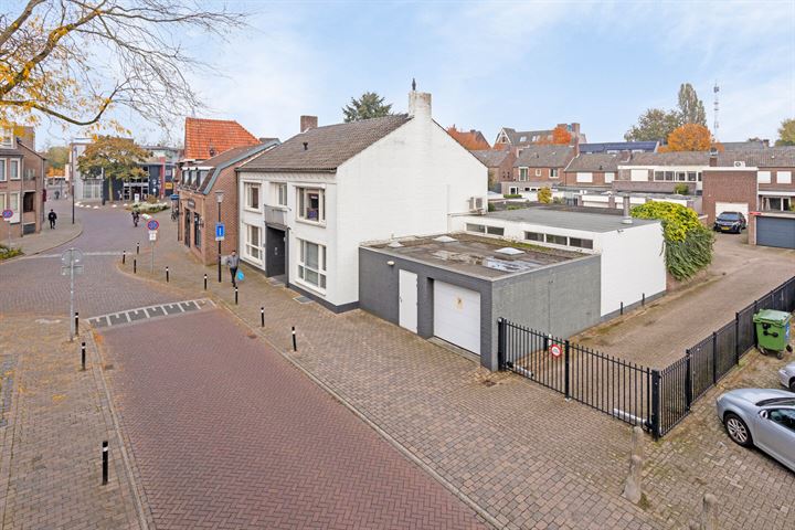 View photo 59 of Henseniusstraat 13-A