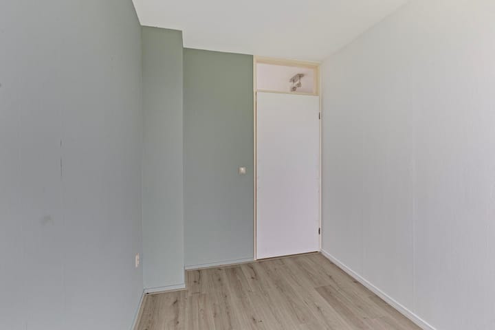 Photo 19 of Geentstraat 17