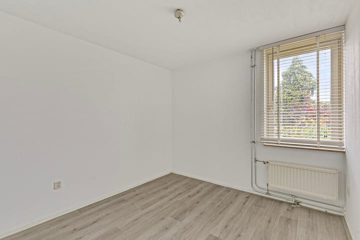 Photo 16 of Geentstraat 17