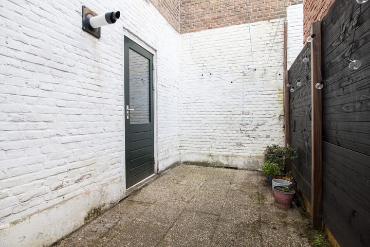 Foto 19 van Makassarstraat 115